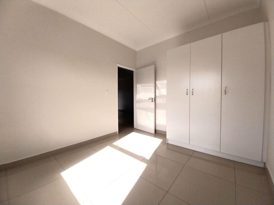 2 Bedroom Property for Sale in Edgemead Western Cape